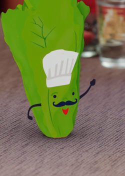 Chef Lettuce Cartoon
