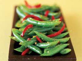 Green Beans with Red Pepper and Garlic